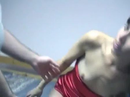 兰迪宝贝让她的unt舔，充满公鸡