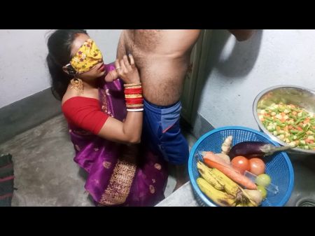 Bhabhi Ne Kitchen Me Lund Chusa - Blowjob In Kitchen