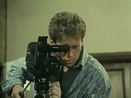 洛克（Rocki）金发摩洛伊斯兰解放阵线（Milf）由年轻的意大利螺柱性交