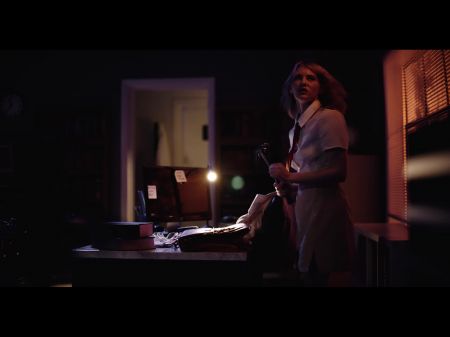 Одержимая леди учит Брутти Мелоди, отмечает урок, ум, трах, лесбийский секс 