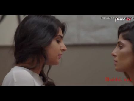 Блестящая лесбийская сцена Dixit в Junoon E Ishq.mp4 