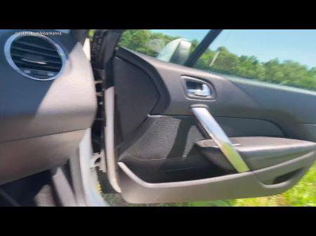 Sie bezahlte mit einer engen Muschi für einen Unfall Carbucker 