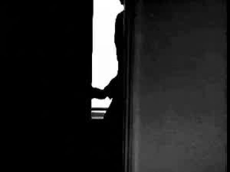 نيكي الكلاسيكي يعاقب على يد سيد شديد في غرفة eMty 001 