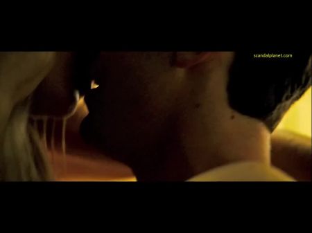 匹兹堡奥秘的西耶娜·米勒（Sienna Miller）热爱和屁股