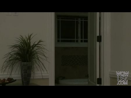 Бренда Джеймс и Сара Стоун Лесбийский порно 