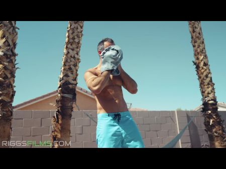 Fat Melon Swimsuit Babes Fuck The Pool Dude