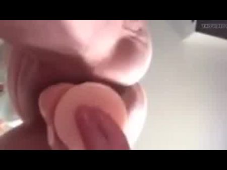 في الاعتبار ce que que vous me faites faire .... 