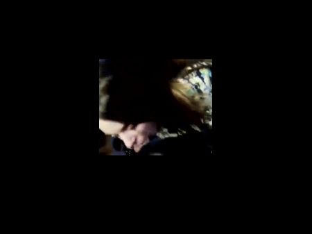 Billie Eilish吮吸公鸡