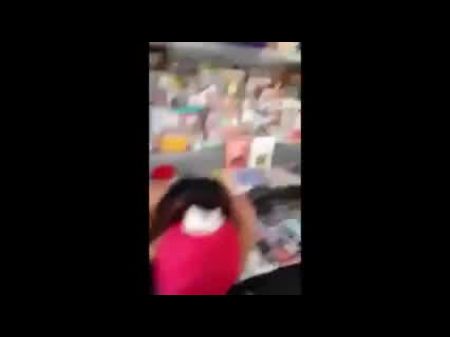 Mexicana Mostrando Las Tetas en la Calle BBWMX 