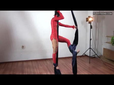 Supple Naked Stunner Agnes Feher