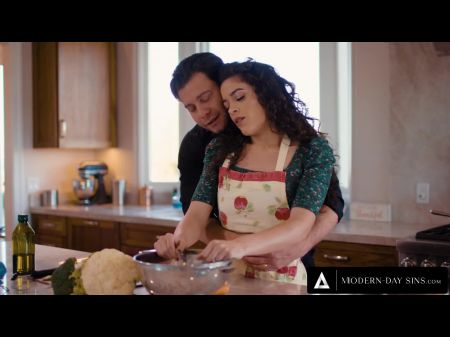 عصر الحديث يخطئ زوجي الذي قام به زوجي أثناء استخدام الجنس المجاني مع Victoria Voxxx و Seth Gamble 