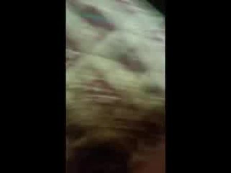 escupir asado una puta blanca sobre pollas negras. 