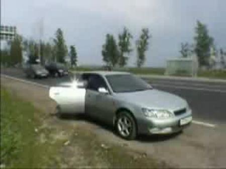 Man Screws A Random Damsel In His Car