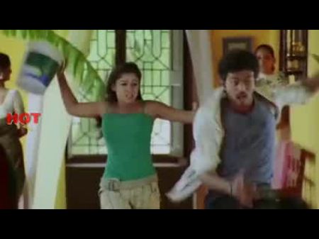 Lush Nayanthara Cleavage Showcase