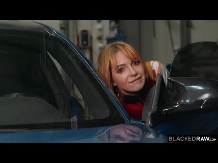 - Wunderschöne Redhead Liebt Schnelle Autos Und Riesige Bbcs 
