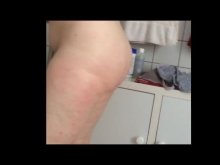 Después De La Ducha Nach Dem Duschen 