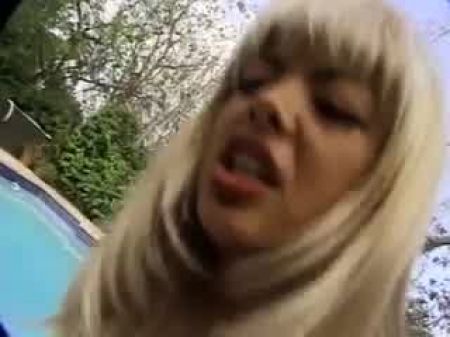 Джазмин поднялся в блондинке, анал 