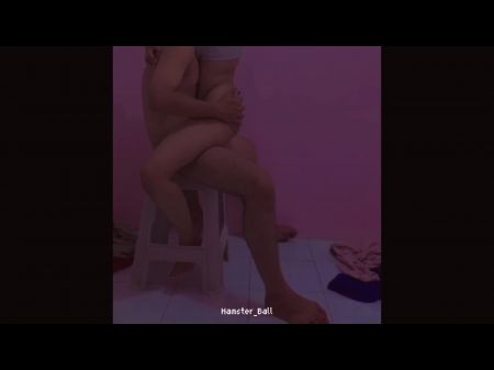 I Caught My Friend In A Handsome Muslim Hijab Nude , Then I Her