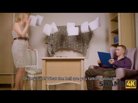 Detetive privado atrevido fode trapaceando maduro na mesa 