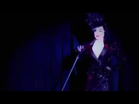 La multitud: Classy Burlesque Striptease Stockings Heels 