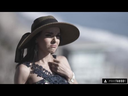 - La esposa trampa ofrece un trío caliente con la amante de mi esposo Charly Summer para mantener a su esposo 