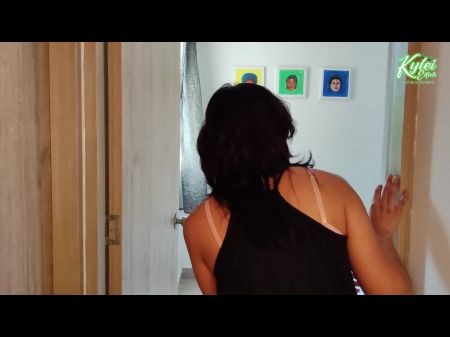 Mi Joven Vecino Tiene Un Antojo, Y Decidí Consentirla. 