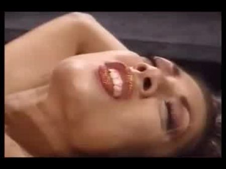 Jasmin rauchen anal 