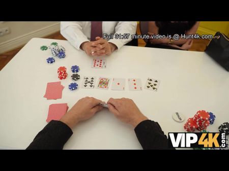 El ganador toma su hoyo 