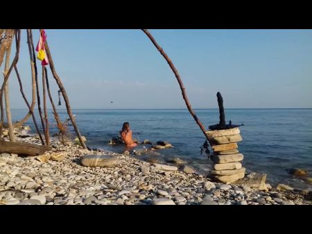 Моана ххх мастурбация и оргазм от траха с фаллоимитатором 