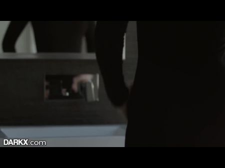 我拒绝选择，红发接替了两个BBC 