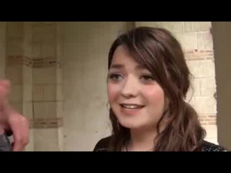 Maisie Williams Bj 