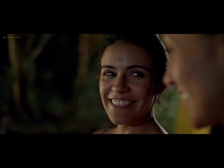 Carolina Guerra And Olga Segura - The Firefly