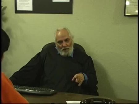 Dana antes de volver a capacitar a Mistress por las autoridades de SRS I 