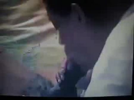 吮吸鸡巴和舔球...前进路线