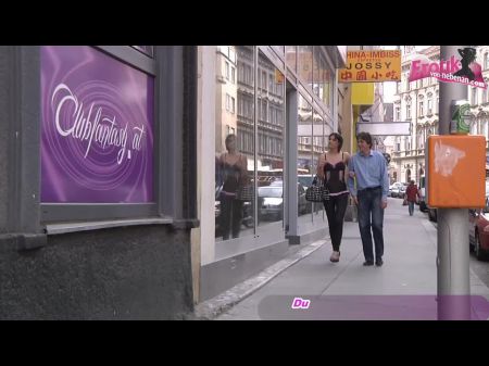 Sexo en cine porno con pareja alemana de milf aficionada 
