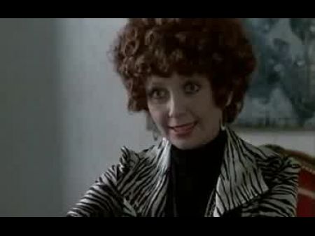 Hopla Pa Sengekanten (Sprung am Bett) English Dub 