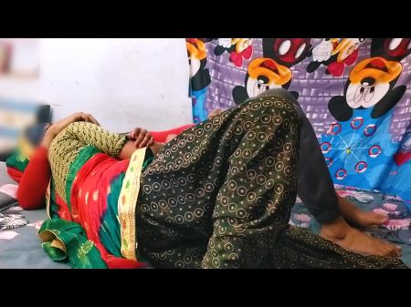 Hot Desi Bhabhi Compartiendo La Cama Reetu Bhabhi Alon En Casa Y Viniendo Mi Habitación Para Follar Y Montar La Polla Dura 