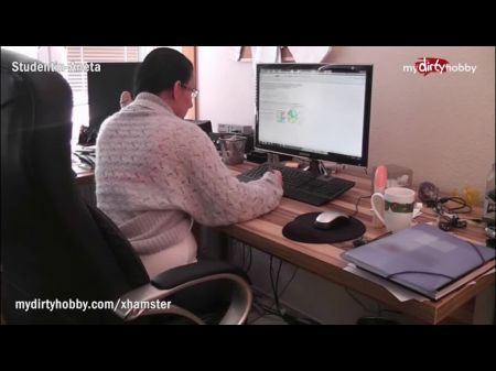 学习伴侣有一个肛交