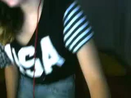 Liianaf Grimace Streamer Shows Boobs And Ass