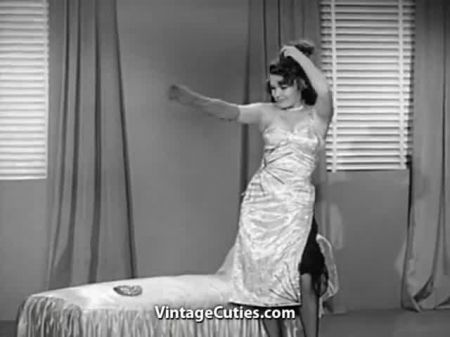 Blaze Starr Undressing And Teasing (1950s Vintage)