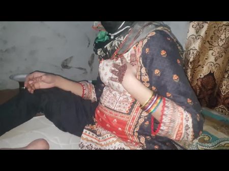 Kulhad Pizza Sex Tape Bhabhi mostra seu corpo sexy fofo 