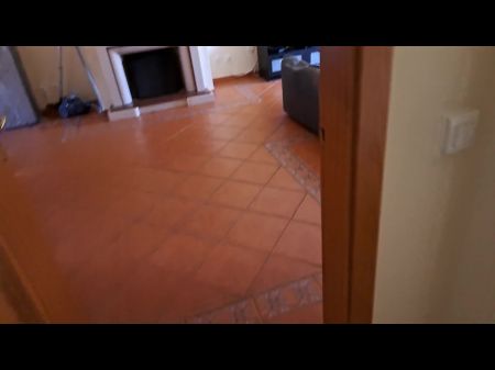 Guy tira vantagem do preso em fuga 