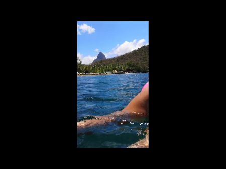 Cougar With Beautyfull Backside , Swim On Community Beach With Assplug In Her Fuck Hole