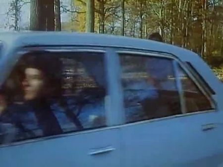 Brigitte Lahaie In Vignette 1 Auto - Stoppeuses En Chaleur (1978)