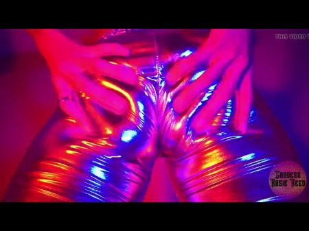 Göttin Rosie Reed Shiny Ass Fetish Poppers Inx Mind Fuck 