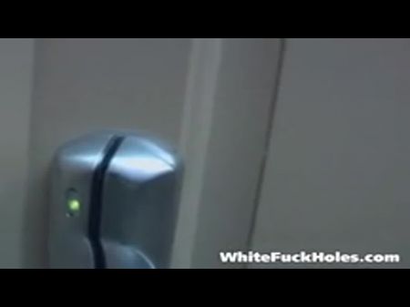 الشرج بين الأعراق في غرفة الفندق 