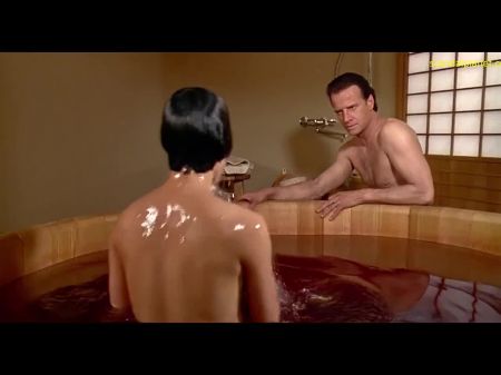 Joan Chen Escena De Sexo Desnudo En El Cazado Scandalplanet.com 