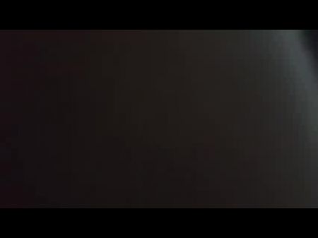 Lesben Spaß im Auto 