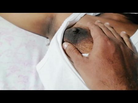 18岁以上的妻子问我在上班前要开一些乐趣，第3天亚洲女孩粉红色的猫