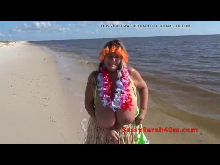 Fat Breast Mellow Dances And Bounces Those Titties